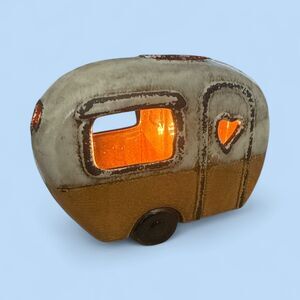 Kirkland's Retro Camper RV Yellow Ceramic Tabletop Lamp Night Light 5" x 6.75"